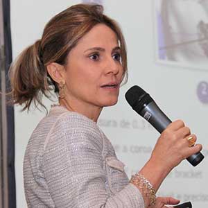 Dra. Graça Guimarães - Cursos